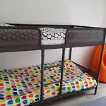 Apt With Balcony At 350 M From The Beach